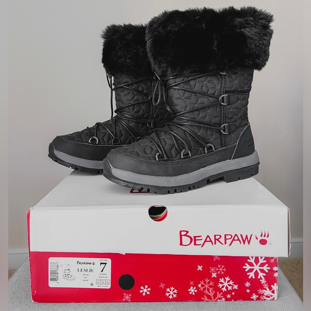 BearPaw Black Women’s Size 7 Waterproof Snow Boots